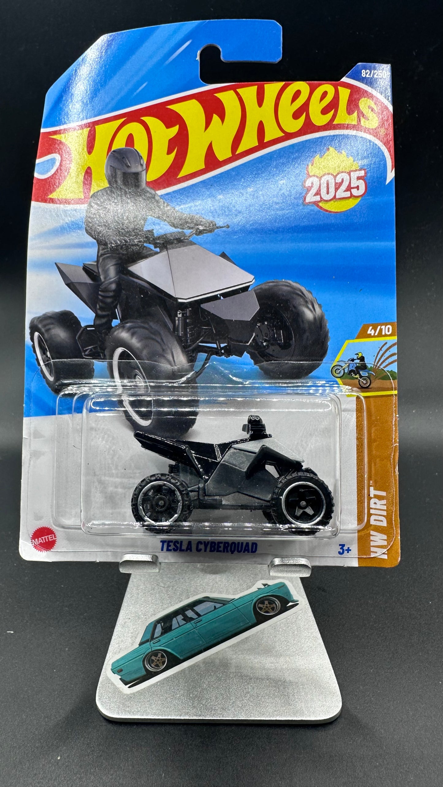 Tesla CyberQuad