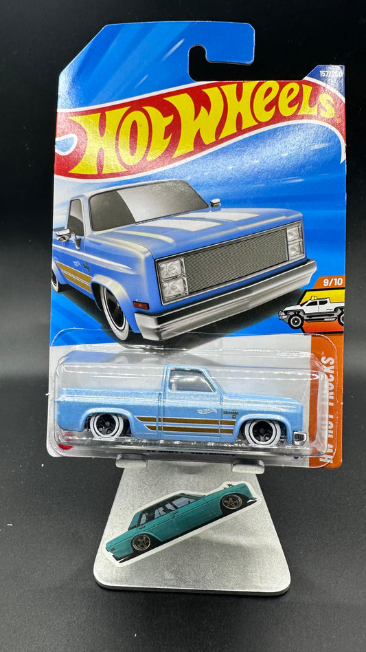83’ Chevy Silverado