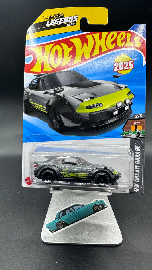 Mazda Mx-5 Miata (grey recolour)