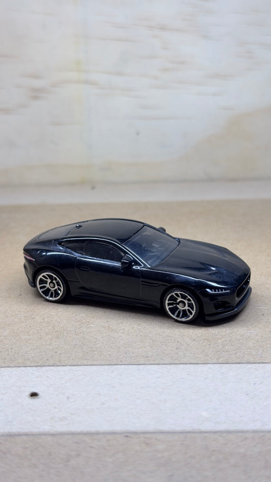 jaguar f-type (loose car)