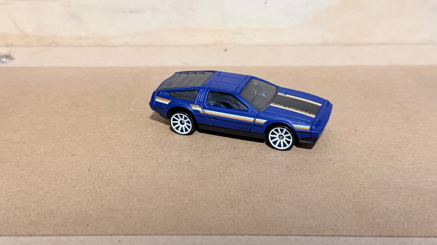 Delorean (loose car)