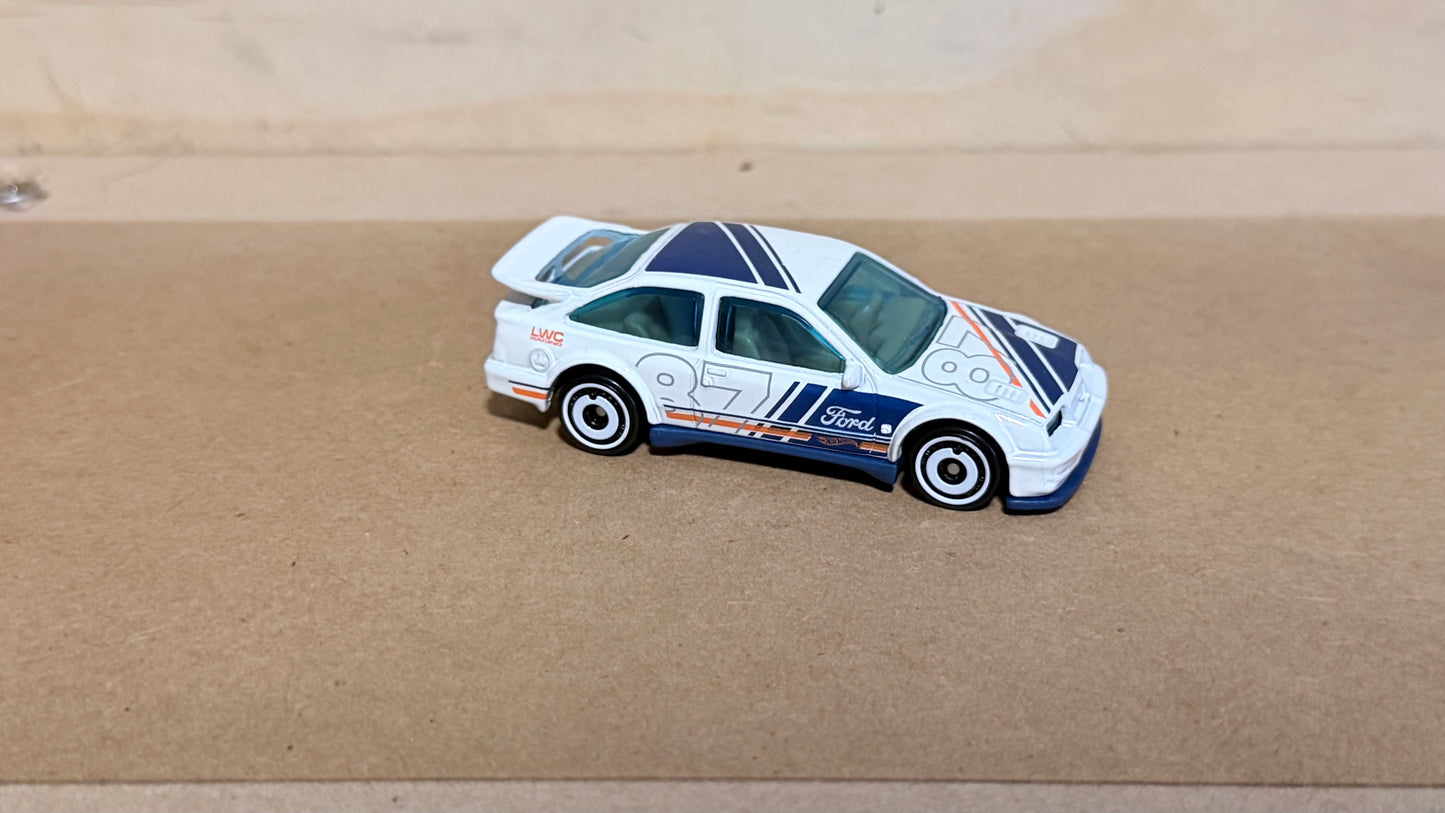 Ford sierra cosworth (loose car)