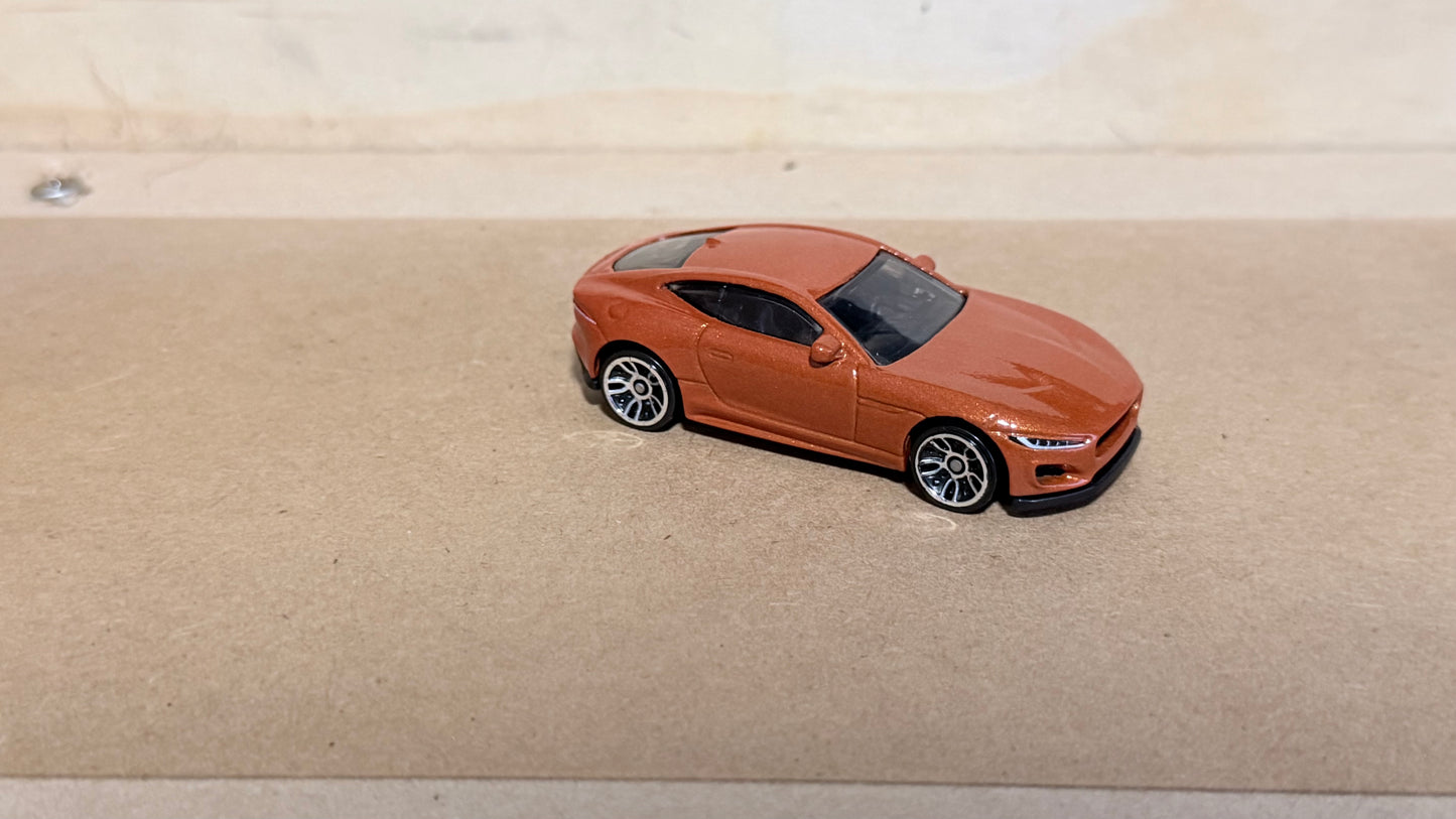 Jaguar f-type (loose car)