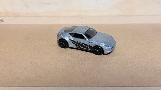 Nissan 350z (loose car)